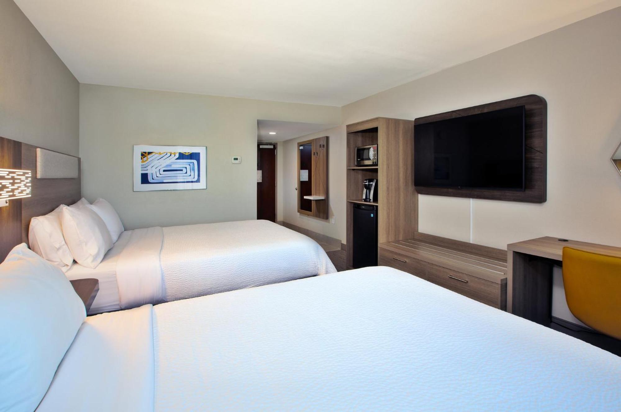 Holiday Inn Express & Suites I-26 & Us 29 At Westgate Mall By Ihg Spartanburg Exterior foto