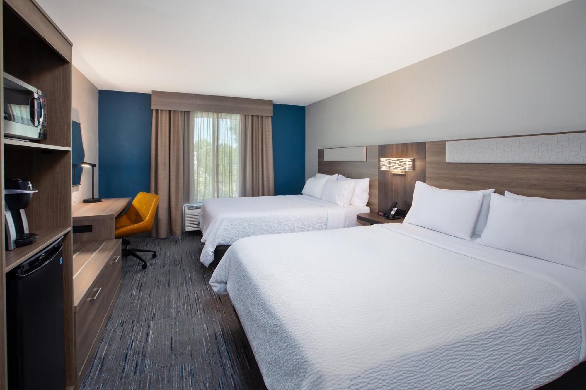 Holiday Inn Express & Suites I-26 & Us 29 At Westgate Mall By Ihg Spartanburg Exterior foto